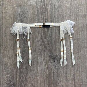 pearl white Paloma Casile lace garter belt